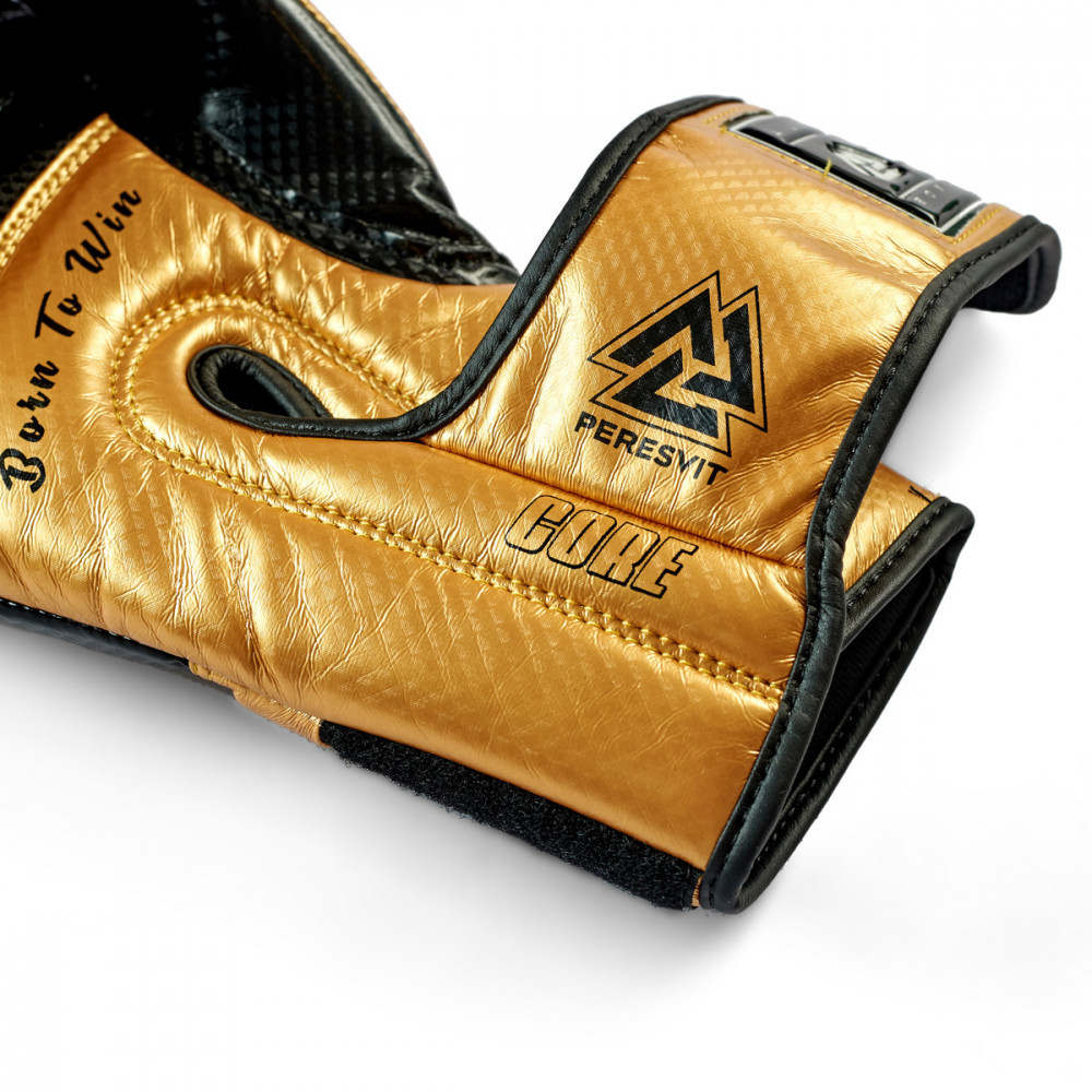 Боксерские перчатки Peresvit Core Boxing Gloves Black Gold фото