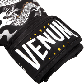Боксерские перчатки Venum Dragons Flight Boxing Gloves - Black White, Фото № 3