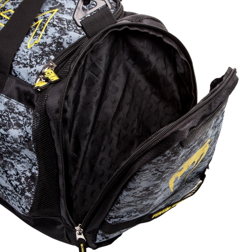 Venum Tramo Sport Bag Black Yellow cost