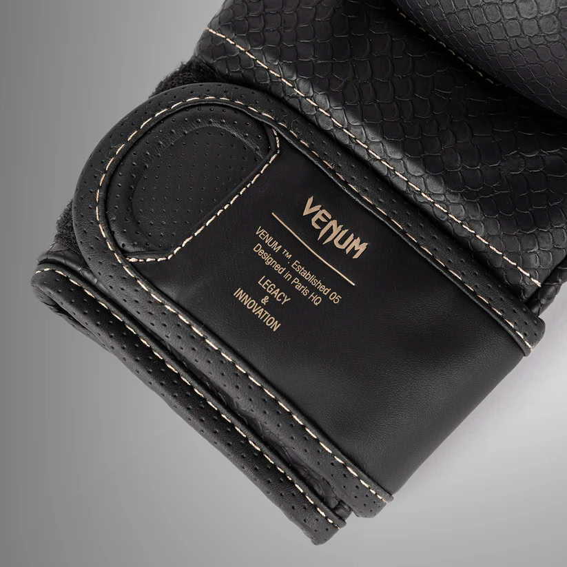 Рукавиці для ММА Venum Impact Evo Scales MMA Sparring Gloves Black оригінал
