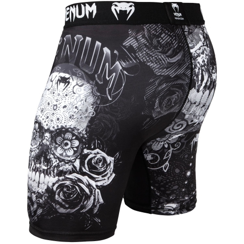 Компрессионные шорты Venum Santa Muerte 3.0 Compression Shorts Black White фото