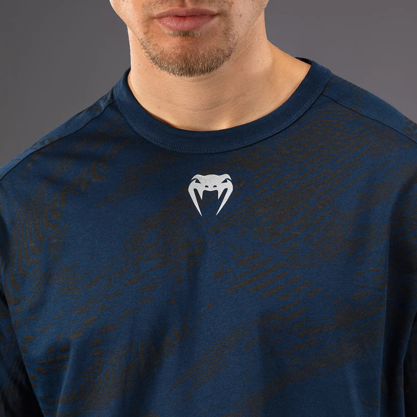 Футболка UFC Venum FIGHT WEEK 4.0 Men’s Long Sleeve T-Shirt Oceanic Blue купить