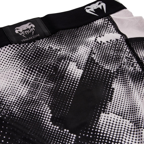 Компрессионные шорты Venum Technical Compression Shorts Black Grey оригинал