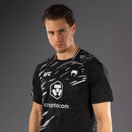 Футболка UFC Venum Fight Night 4.0 Mens Dry Tech Black купити
