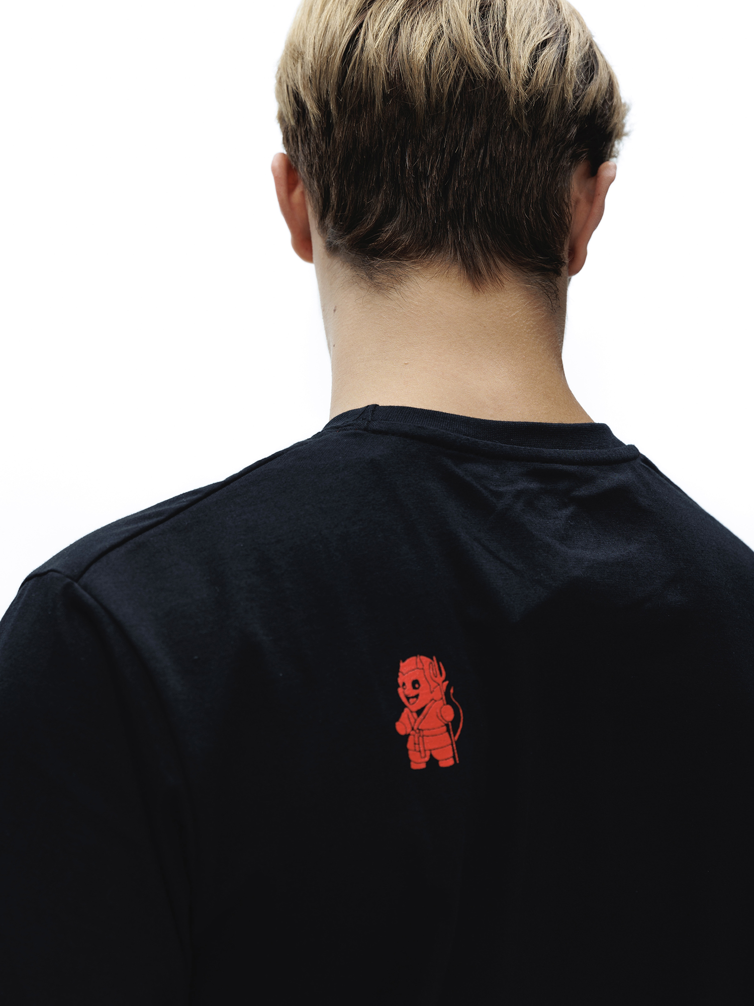 MANTO T-shirt Hell Black buy