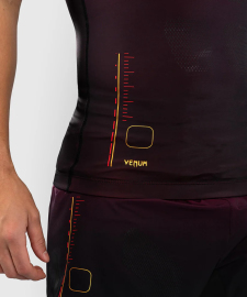 Рашгард Venum Tactical XT Sleeveless Rashguard - Black/Burgundy/Gold фото