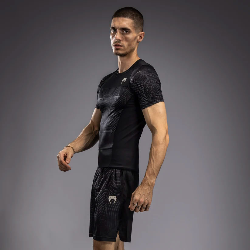 Рашгард Venum G-Fit Air Mens Short Sleeve Rashguard Deep Black Desert Sand купити