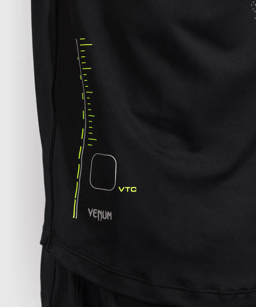 Тренувальна футболка Venum Training Camp 4.0 Dry Tech T-shirt - Black/Neon Green фото