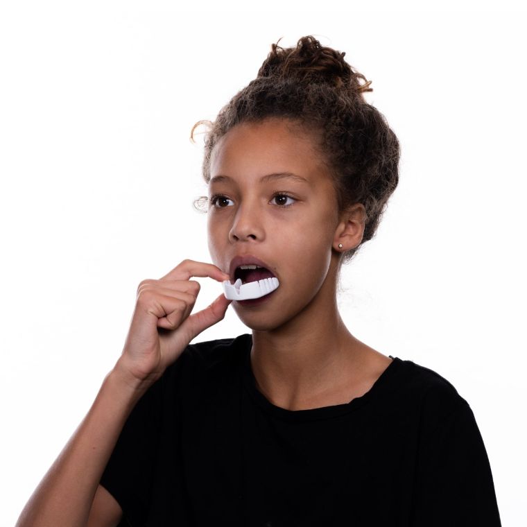 OPRO Snap-Fit UFC Full Pack Adult White Mouthguard price