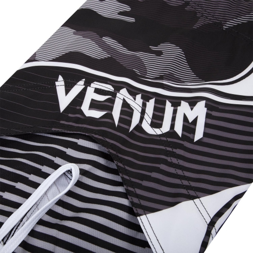 MMA shorts Venum Camo Hero Fightshorts White Black where to buy