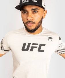 Футболка Venum UFC Authentic Fight Week Men’s 2.0 Sand фото