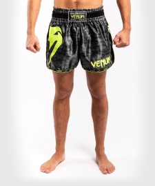Шорты для тайского Venum Giant Muay Thai Shorts Black Yellow