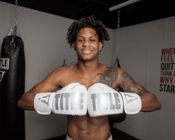 Boxing gloves Title Boxing Inferno Intensity Elastic Training Gloves White White original