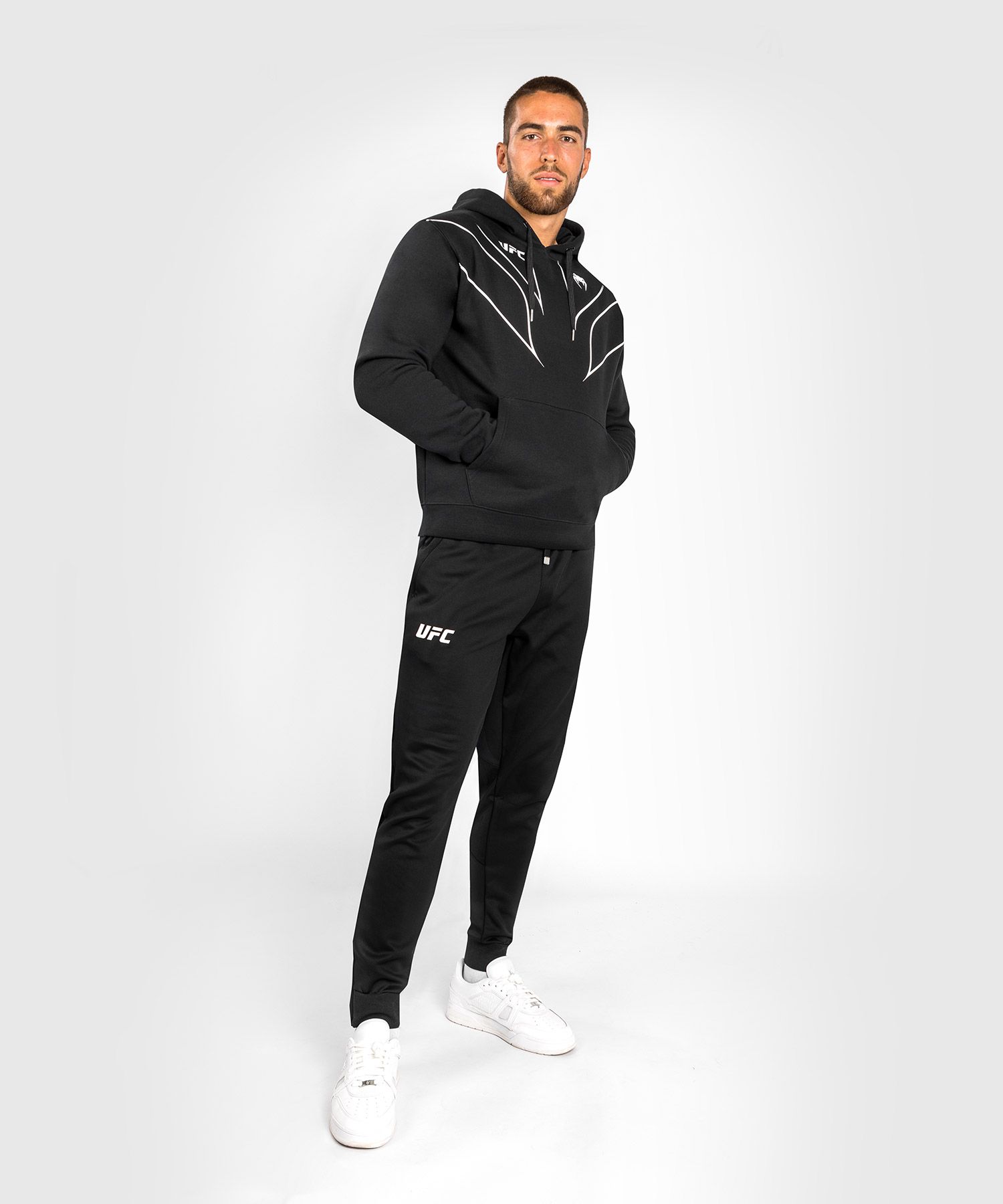 Толстовка Venum UFC Fight Night 2.0 Mens Hoodie Black фото