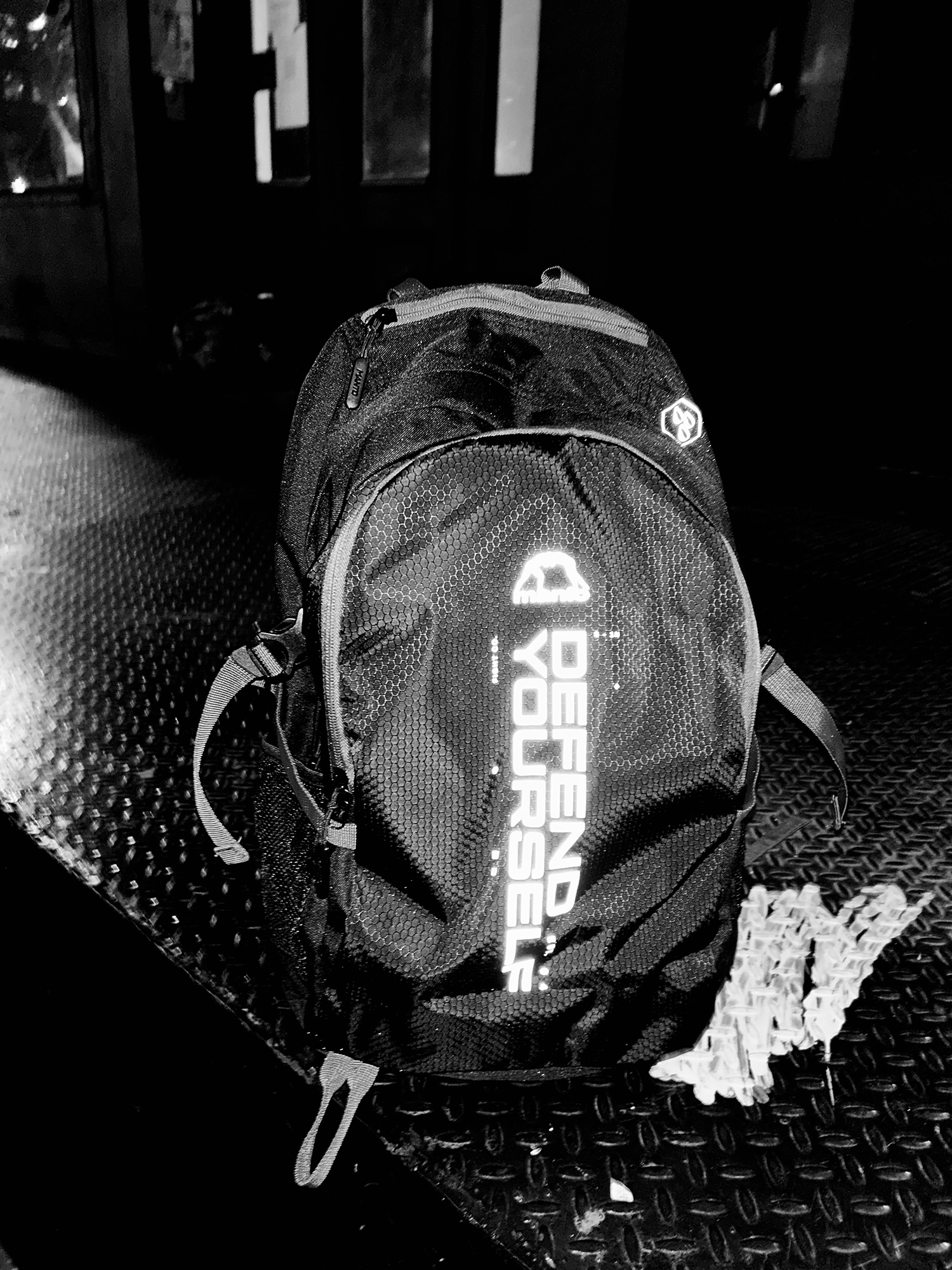 MANTO Backpack Cross Black Reflective price
