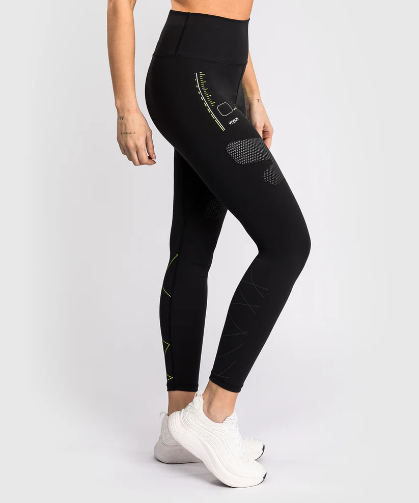 Жіночі легінси Venum Training Camp 4.0 Leggings - Black/Neon Green фото
