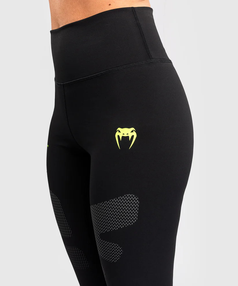 Жіночі легінси Venum Training Camp 4.0 Leggings - Black/Neon Green оригінал