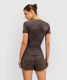 Жіночий рашгард UFC Venum FIGHT WEEK 4.0 Womens Short Sleeve Rashguards Dark Brown фото