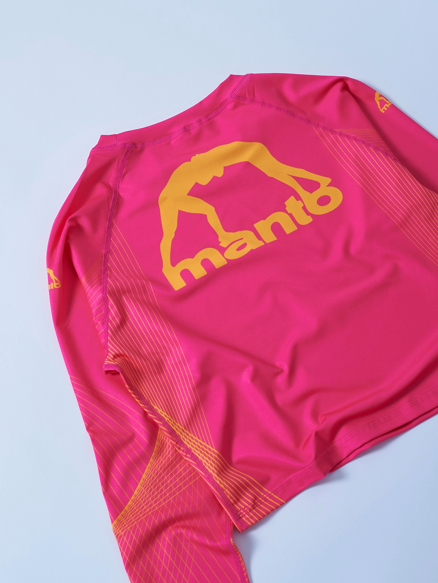 Женский рашгард-кроптоп MANTO Rashguard Defend Pink размер