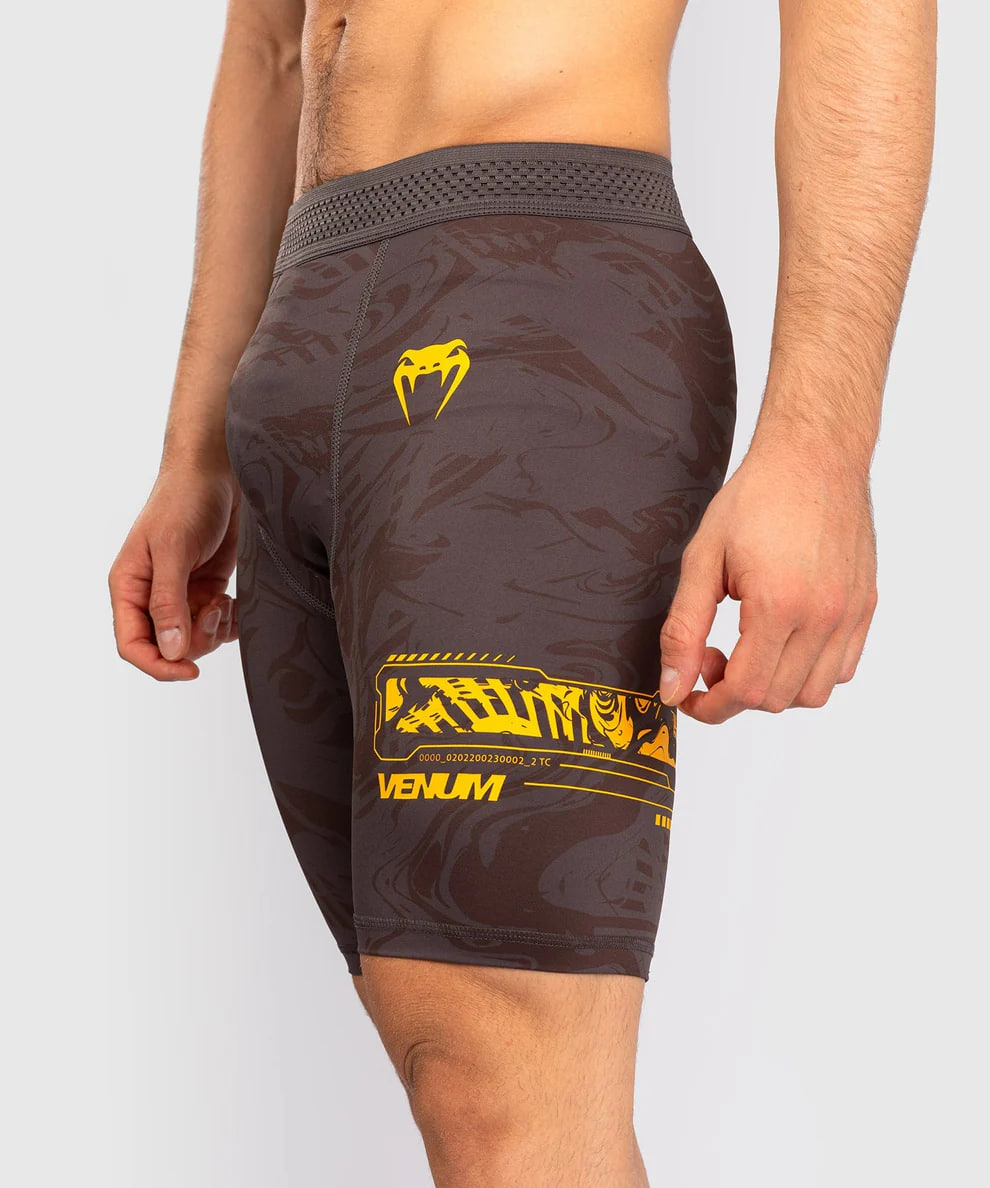 Компрессионные шорты UFC Venum FIGHT WEEK 4.0 Mens Vale Tudo Shorts Dark Brown купить