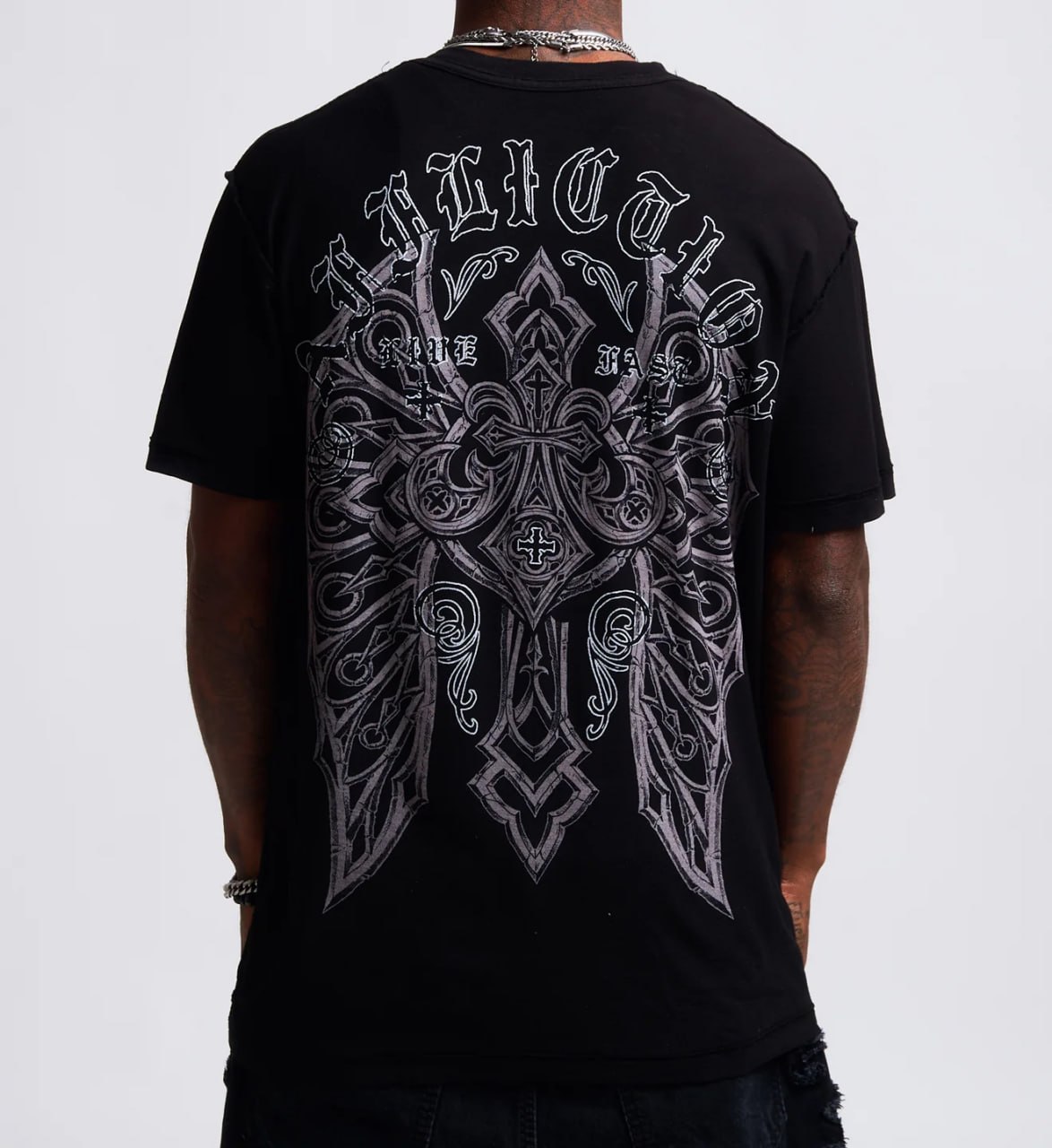 Affliction Blackwater Falls Tee size