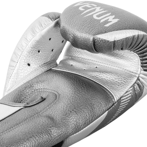 Боксерские перчатки Venum Impact Boxing Gloves Silver цена