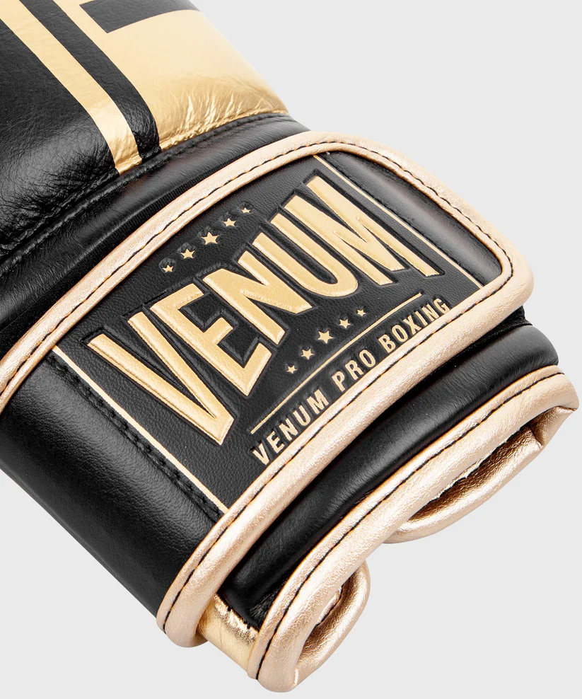 Боксерські рукавиці Venum Shield Pro Boxing Gloves Velcro Black Gold оригінал