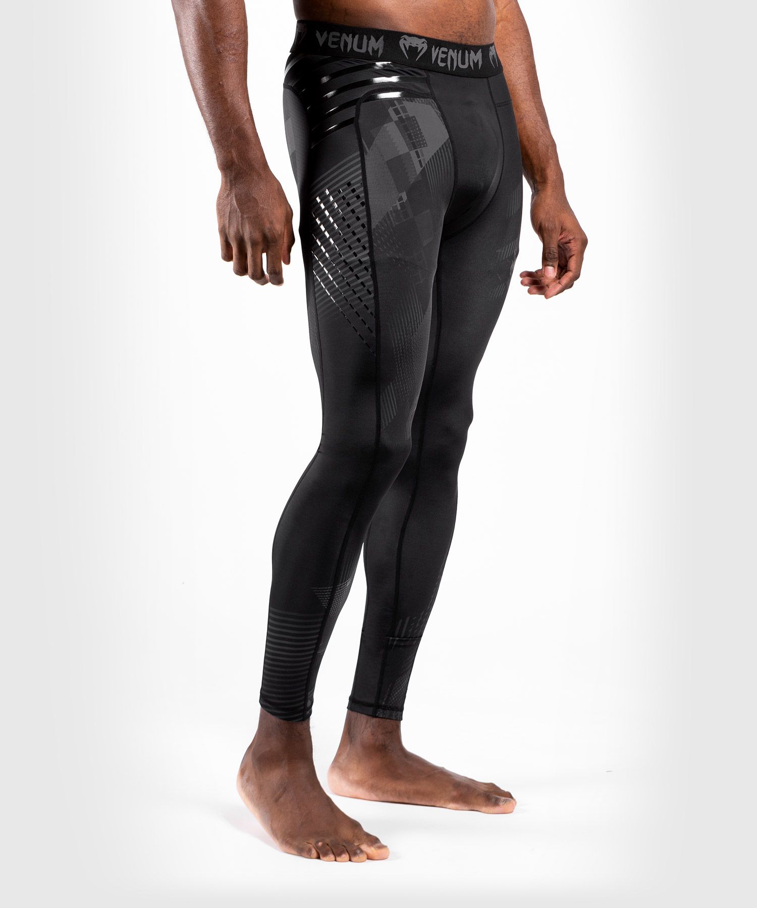 Компрессионные штаны Venum Skull Compression Tights Black Black цена