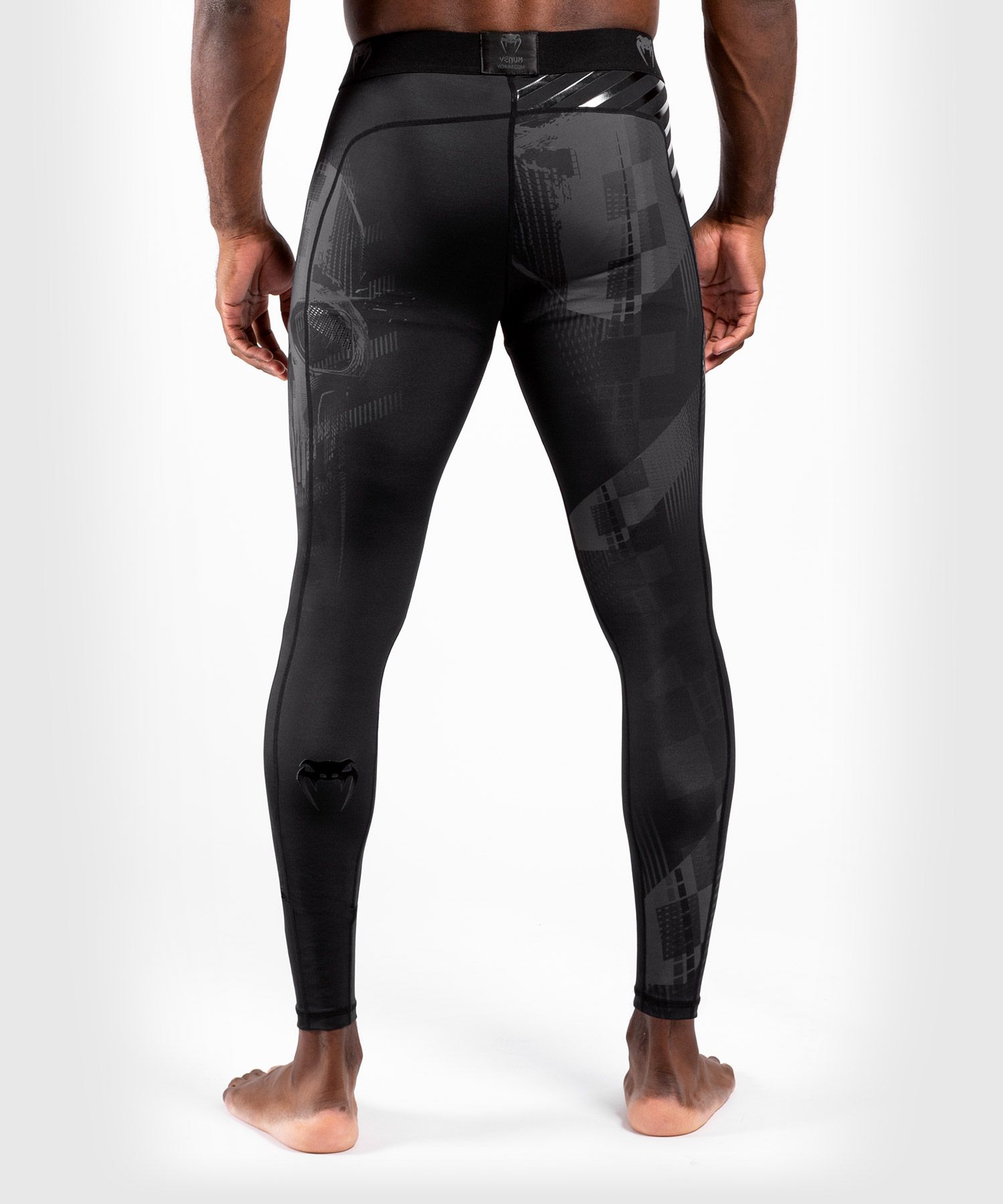 Компрессионные штаны Venum Skull Compression Tights Black Black купить