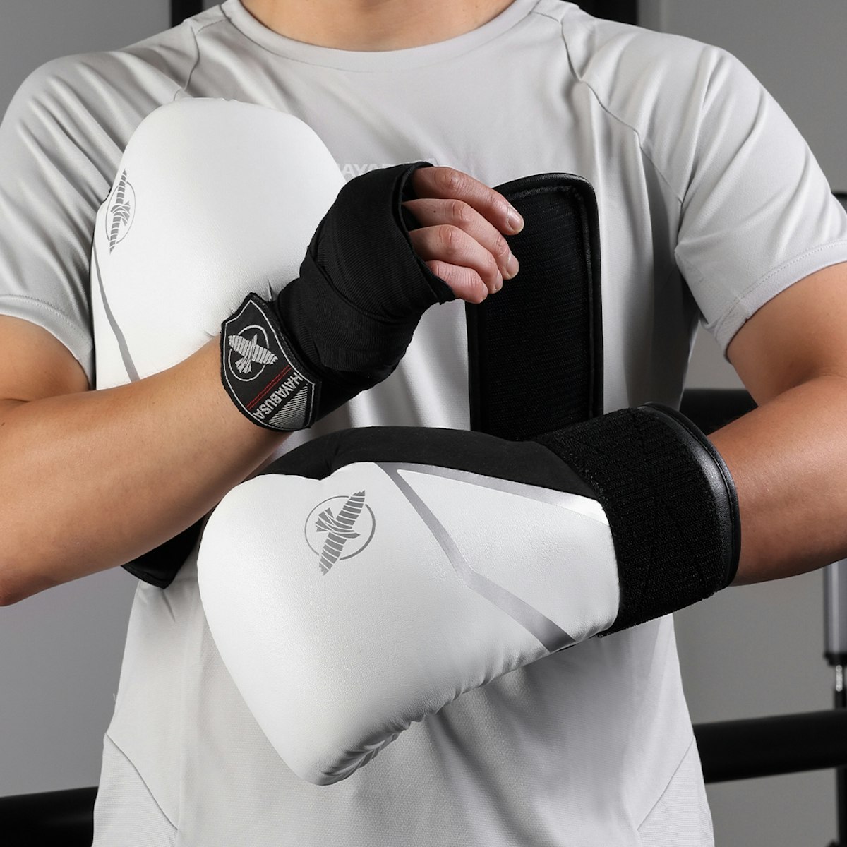 Боксерские перчатки Hayabusa E1 Boxing Gloves White Silver цена