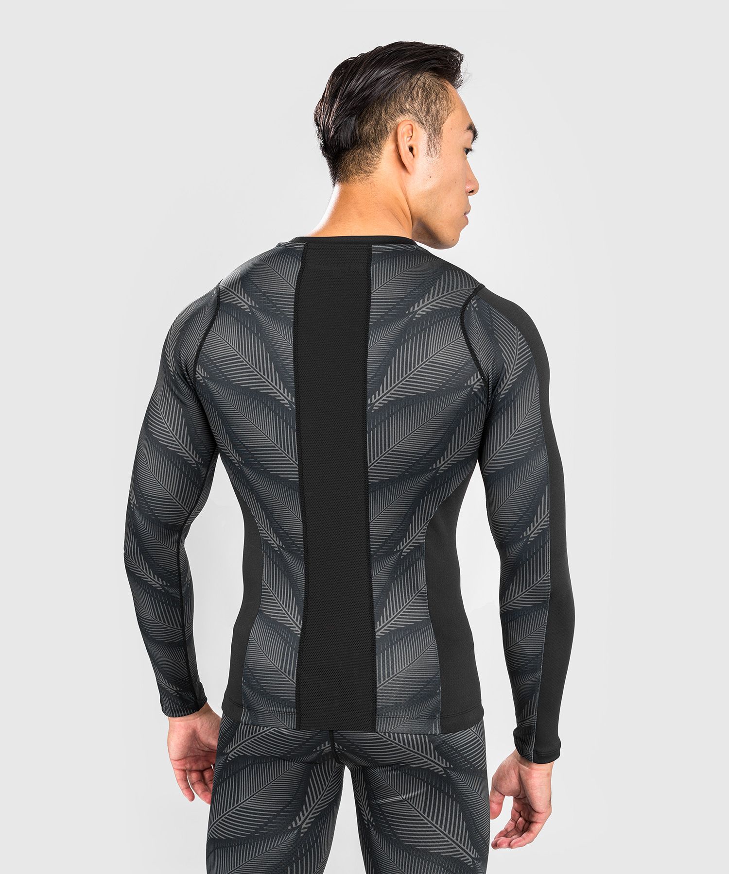 Рашгард Venum Phantom Rashguard Long Sleeves Black Red оригинал
