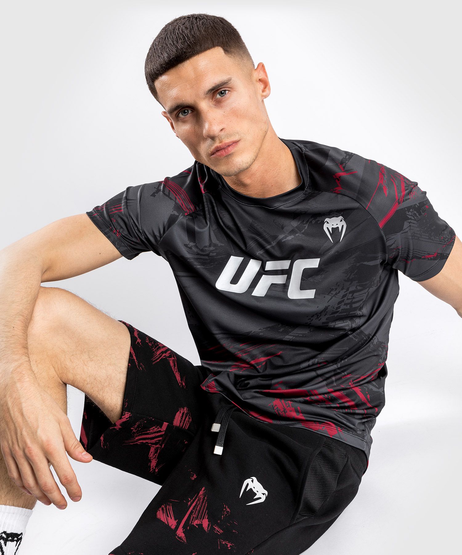 Тренувальна футболка Venum UFC Authentic Fight Week 2.0 Mens Dry Tech Black купити