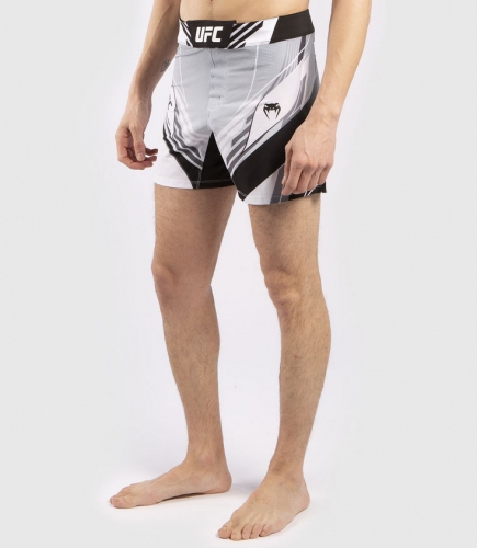 Легкі шорти для ММА Venum Authentic UFC FightNight Short Fit Pro Line White ціна