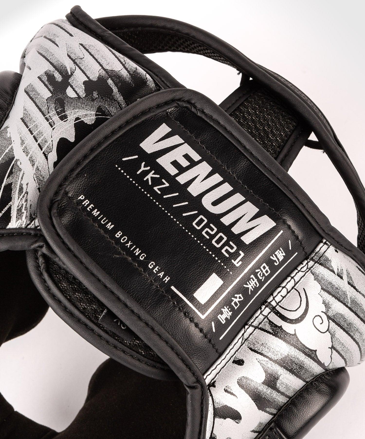 Childrens boxing helmet Venum YKZ21 Kids Headgear Black White  photo