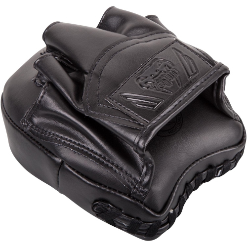 Лапи Venum Elite Mini Punch Mitts Black Black оригінал