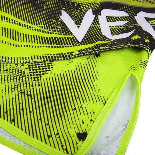 Venum Galactic Fightshorts Neo Yellow size