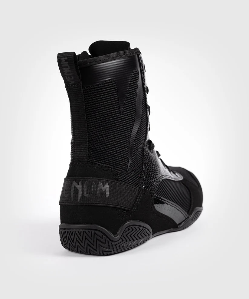 Боксерки Venum Elite Boxing Shoes Black фото