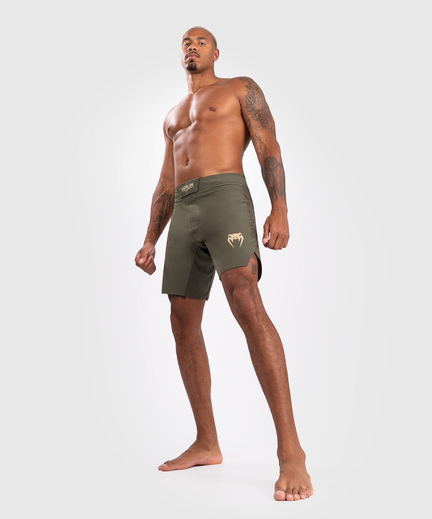 MMA shorts Venum Contender Fightshorts Khaki photo