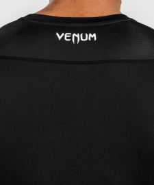 Рашгард Venum Attack Mens Short Sleeve Rashguard Black оригинал