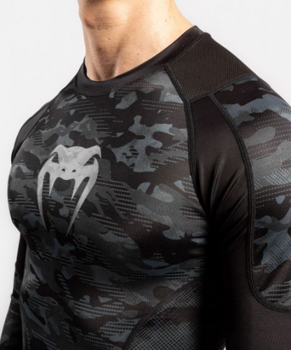 Venum Defender Rashguard Long Sleeves Dark Camo photo