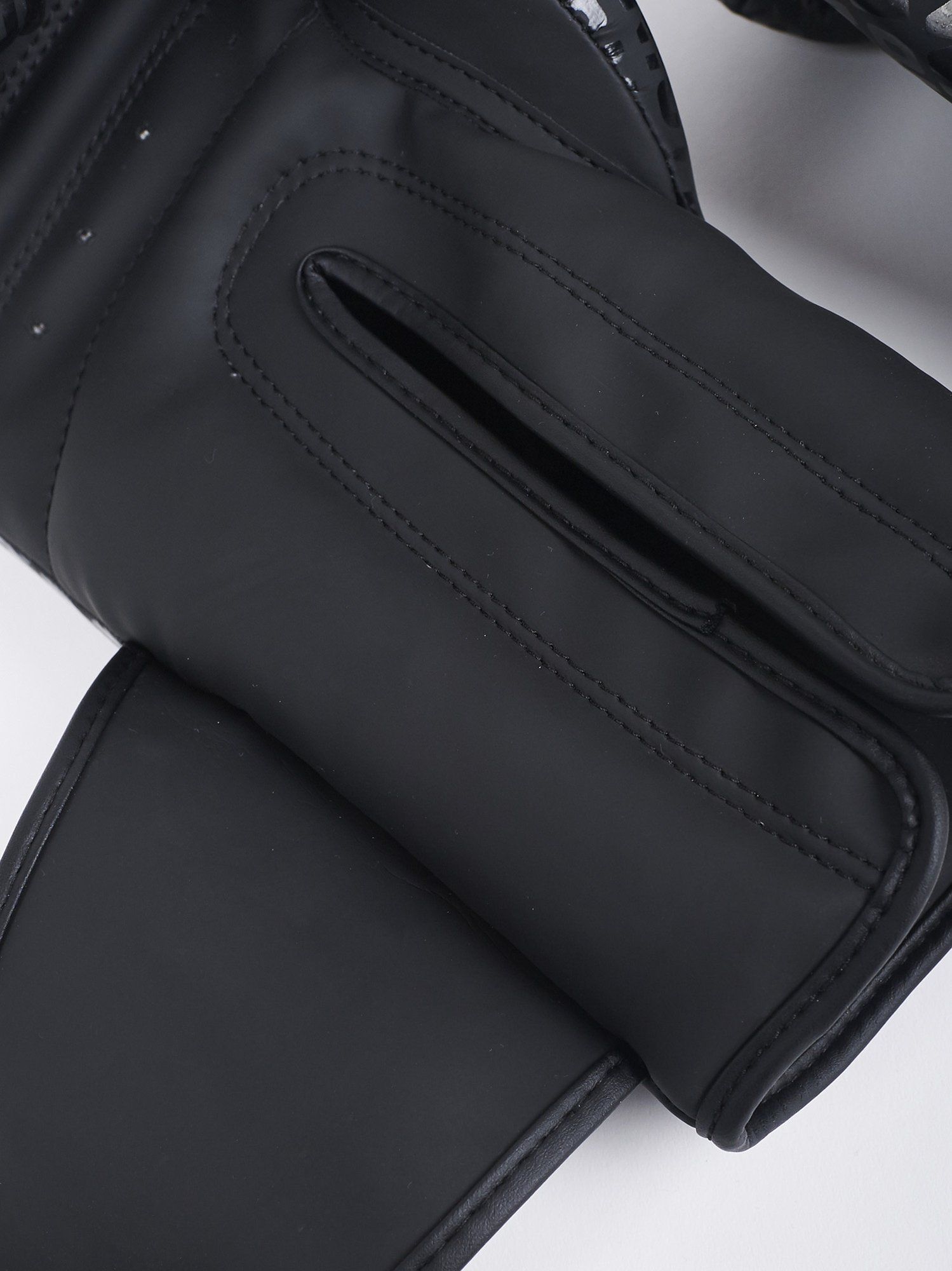 Боксерські рукавиці MANTO Boxing Gloves Prime 2.0 Pro оригінал