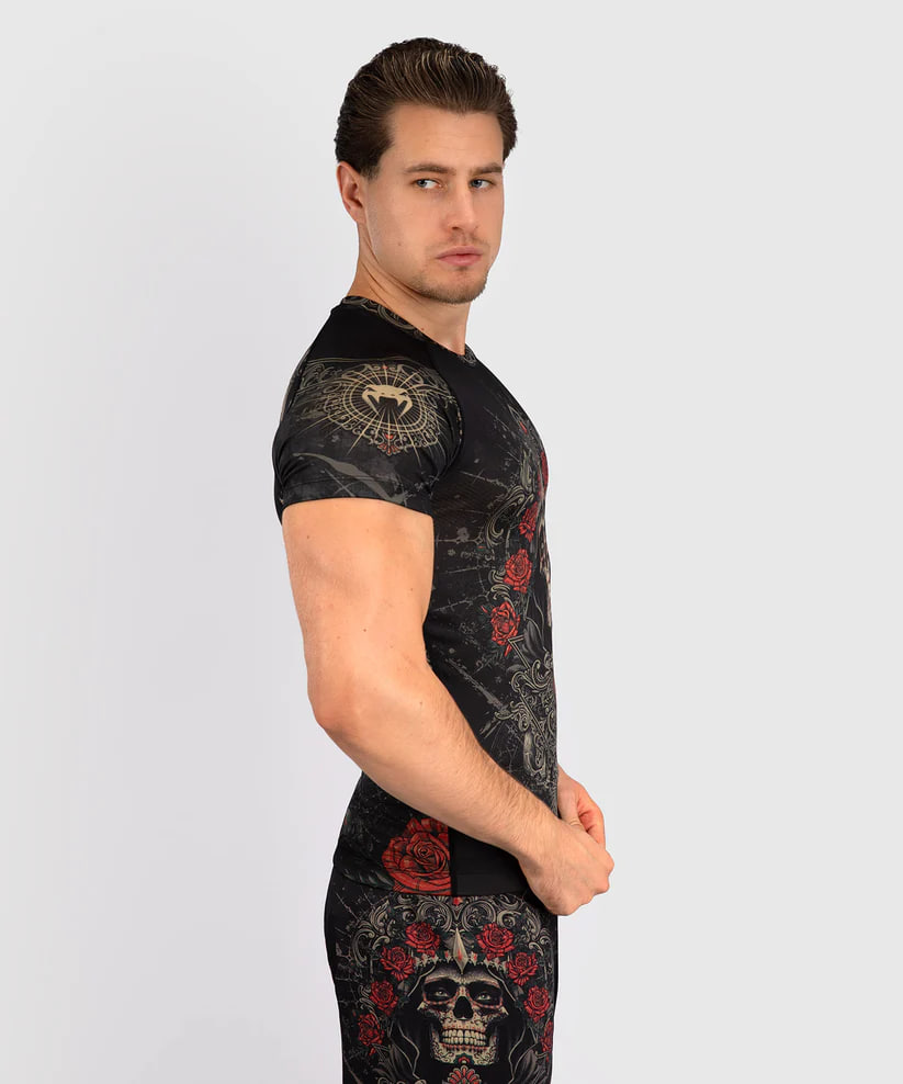 Рашгард Venum Santa Muerte 5.0 Men’s Short Sleeve Rashguard Deep Black Gold цена