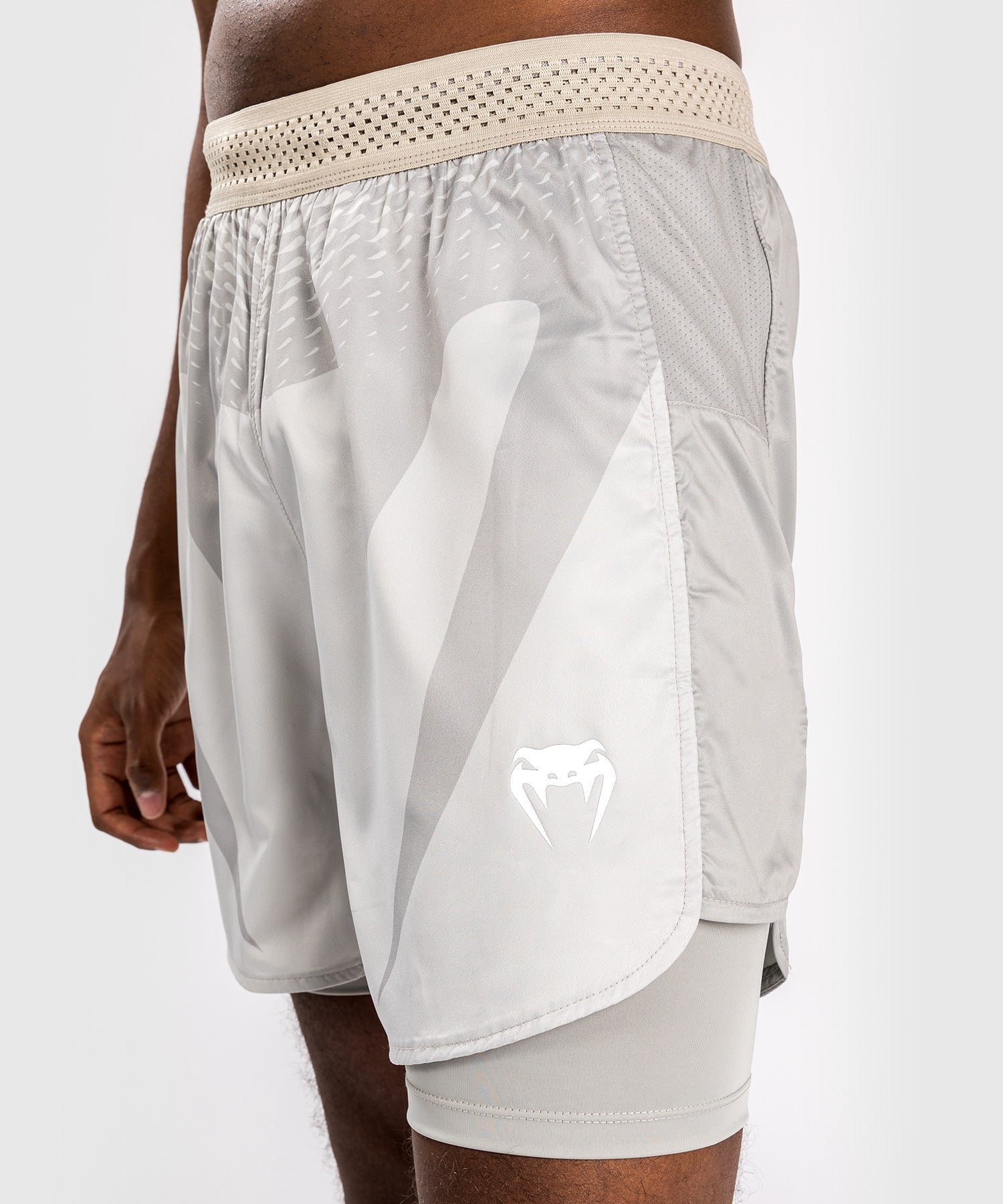 Шорты для MMA Venum Attack Fightshorts Greige фото