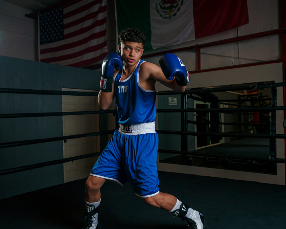 Боксерский сет TITLE Boxing Aerovent Elite Amateur Boxing Set 1 v. 2.0 Red Blue оригинал