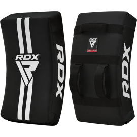 Макивара RDX T1 Curved Kick Shield with Nylon Handles Black 