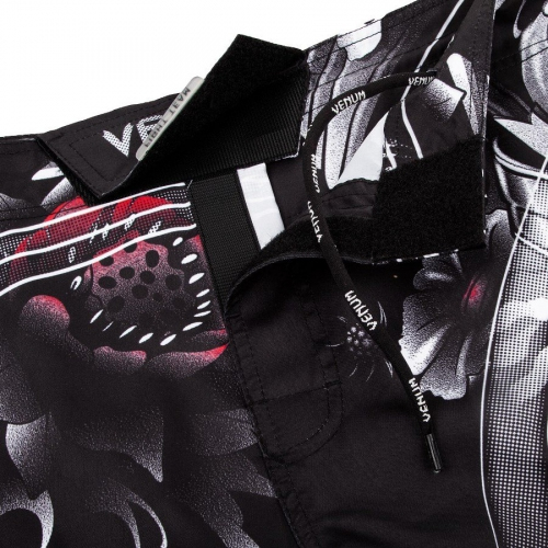 Шорты для MMA Venum Samurai Skull Fightshorts Black где купить