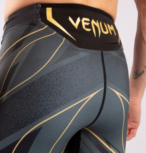 Компрессионные шорты Venum UFC Fight Night Long Pro Line Vale Tudo Black Gold цена