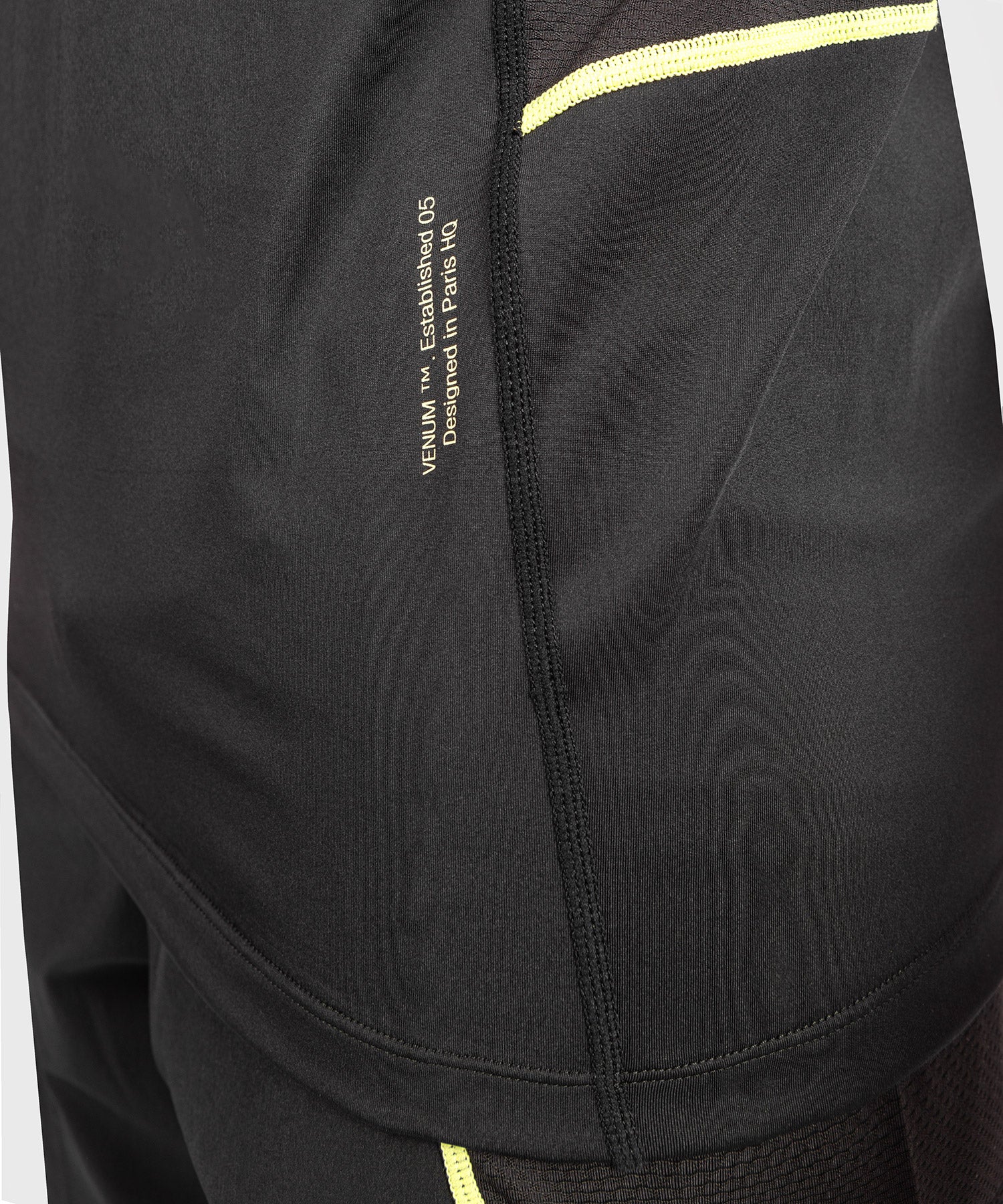 Venum Fusion 2.0 Men Dry Tech T-Shirt Black Yellow size