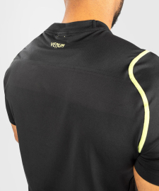 Тренувальна футболка Venum Fusion 2.0 Men Dry Tech T-Shirt Black Yellow фото