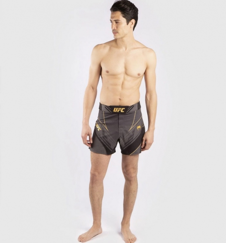 Легкие шорты для ММА Venum Authentic UFC FightNight Short Fit Pro Line фото